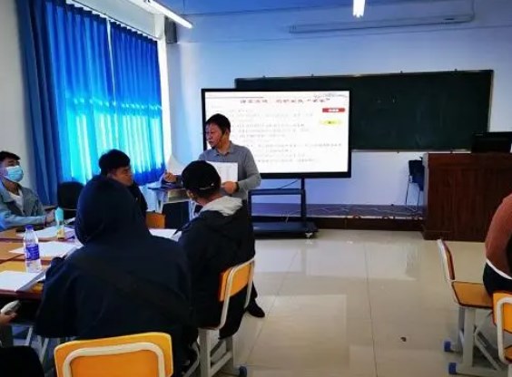 艺术设计教学与信息技术科学整合分析论文