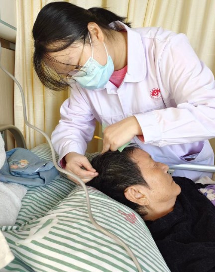 针灸联合早期肢体康复训练在脑梗死后偏瘫中的 应用研究论文