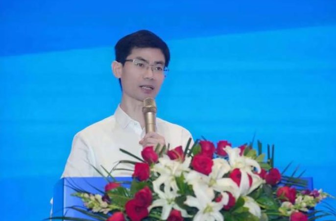 服务石油化工产业集群的 新疆高等教育学科专业布局分析论文