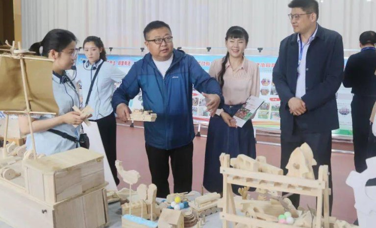 “工业+”劳动教育实践基地教学体系建设与实践论文