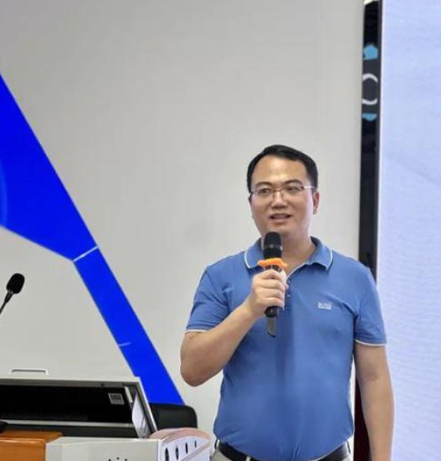 基于“OBE+翻转课堂+云班课”的大学英语教学模式研究论文
