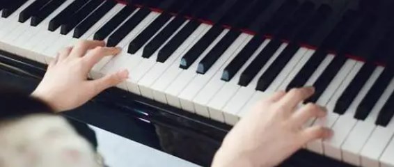 钢琴视奏中的风格把握与训练应用论文