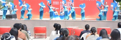 高职院校人文类课程的 “隐形”美育育人功能论文