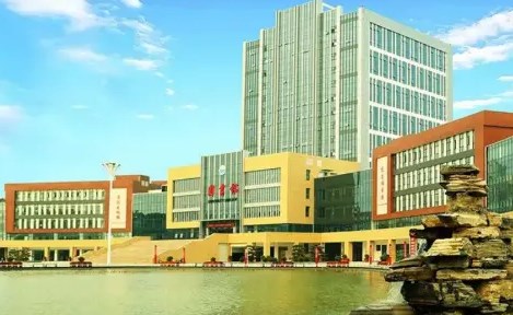 黄河交通学院校史文化的育人价值及美育路径论文