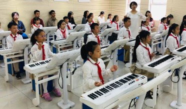 美育视野下小学音乐教育的理论联系与实践价值探讨论文