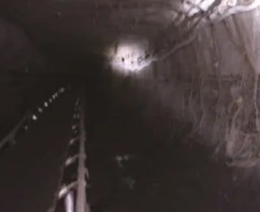 贺西矿近距离煤层采空区下巷道布置与围岩控制技术研究论文