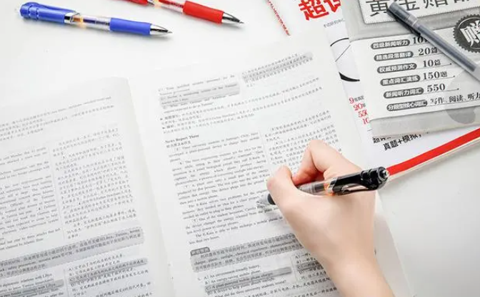 期刊投稿需要考虑哪些因素（第一次投稿录用与否这些因素是关键）