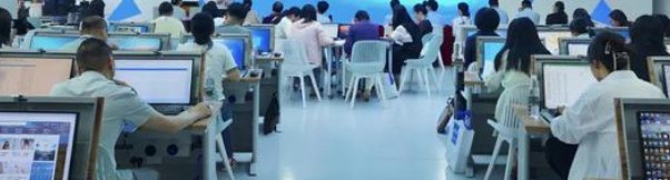智慧财务管理人才培养的课程建设与探索论文