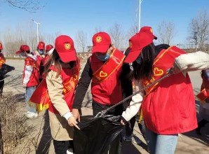 志愿服务推动思想政治教育的创新发展论文
