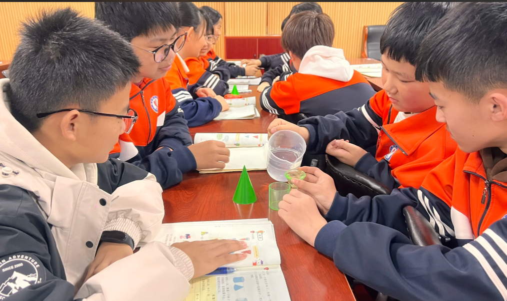 06a841e12b3e6e2d0aef1ca3c6dc1d5c.png 06a841e12b3e6e2d0aef1ca3c6dc1d5c.png